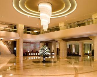 Crowne Plaza Tianjin Binhai - Tianjin - Lobby