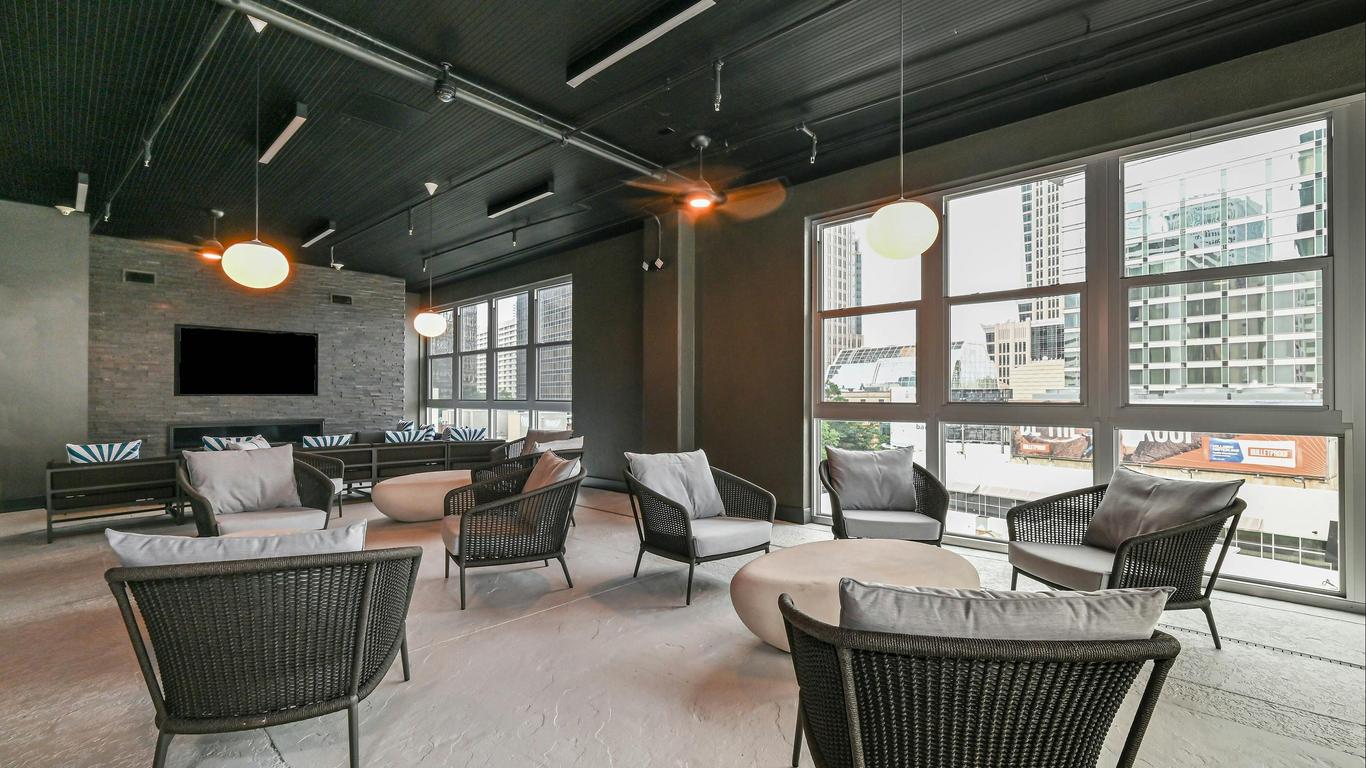 Aloft Charlotte Uptown at the EpiCentre