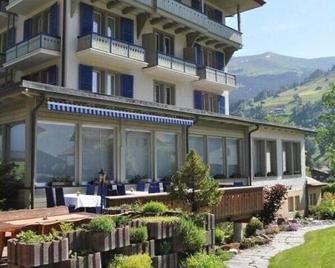 Parkhotel Bellevue Lenk - Lenk - Gebäude