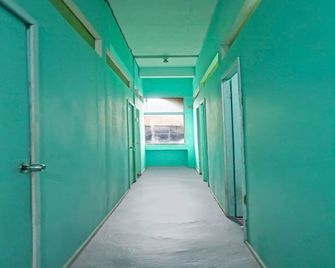 Hotel O Rani Homestay Syariah - Batam - Hallway
