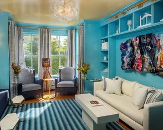 76 Main Ink Press Hotel - ננטאקט - סלון