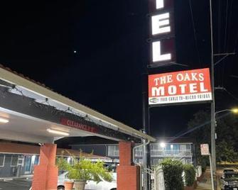 The Oaks Motel - Oakland - Gebäude