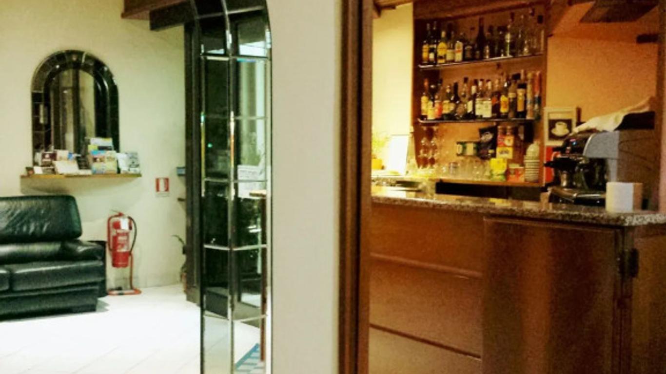 Hotel Eden