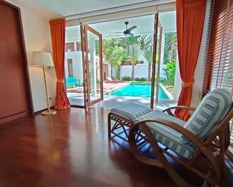 Pran-A-Luxe Exclusive Pool Villa - Pran Buri