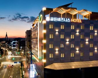 Golden Business Hotel - Jinju - Edificio