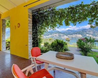 Garden Residence Malcesine Lake View - Malcesine - Binnenhof