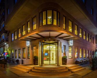 Midtown Hotel - Estambul - Edificio