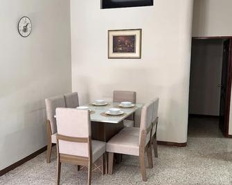 Ncg Suite Comegua - Guayaquil - Dining room