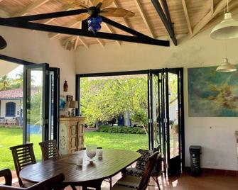 Colonial House at Guarujá Golf Club - Guarujá