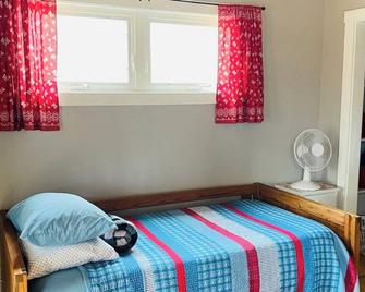 3bd/2 ba Farm-Relax & Disconnect w/ Scottish Highland Cows - Goode - Habitación