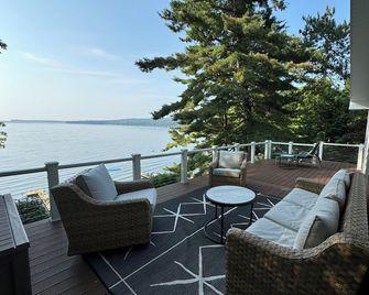Lake Champlain and the Adirondack Mountains - Keeseville - Balcony