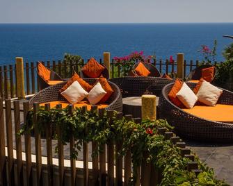 The Griya Villas And Spa - Abang - Balkon