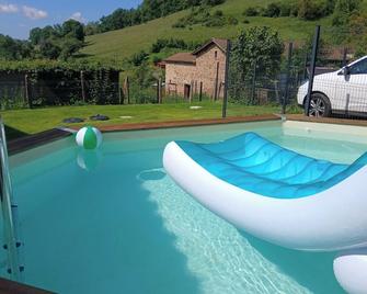 Le Nolan - Ronno - Piscina