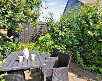 Apartment Canan - 1-6km from the sea in NW Jutland by Interhome - Skagen - Innenhof