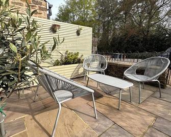 Marina View cottage - Wilmslow - Patio
