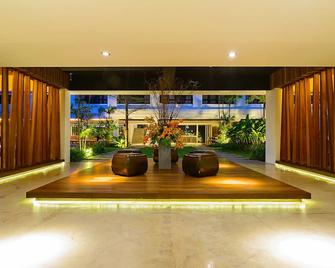 Uma Residence - Bangkok - Lobby