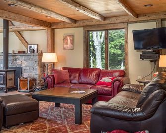 Ski Barn - Stunning timber frame barn with views of Sunday River Ski Resort - Newry - Sala de estar