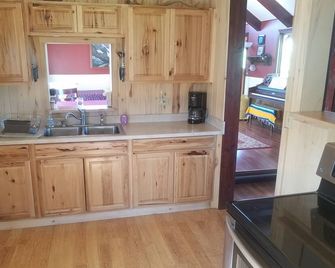 In the Midst of Glacier - Browning - Cocina