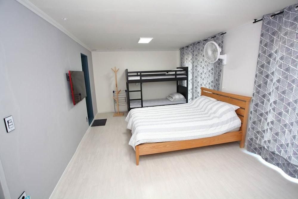 The Great Guest Guesthouse