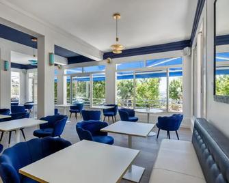 Hotel Espadon bleu - Bormes-les-Mimosas - Restaurant