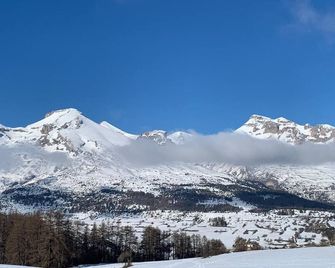 Chalet Aneloup vue d'exception à la Joue du Loup - Le Dévoluy - Extérieur