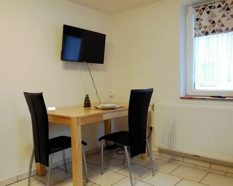 Ferienzimmer Gersprenztal - Reichelsheim - Dining room