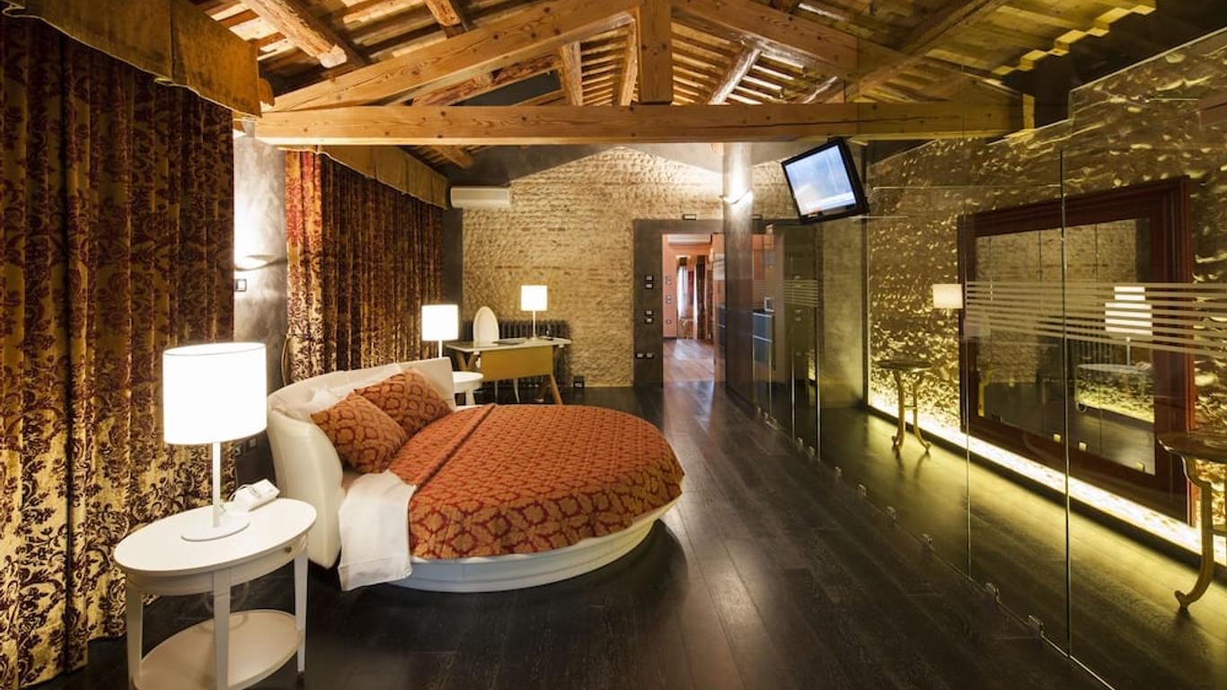 Villa Solaris Hotel & Residence