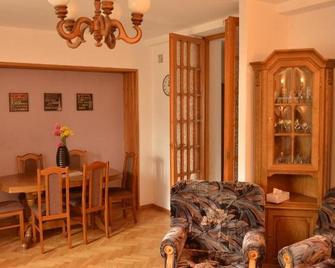 Hostel Tolek - Varsovia - Comedor