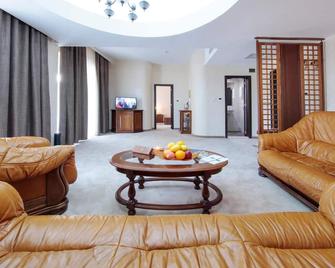 Dunav Plaza Hotel - Ruse - Living room