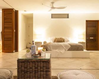 Frangipani 3 - Port Douglas - Bedroom