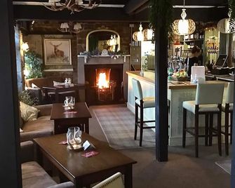 Blenkinsopp Castle Inn - Brampton - מסעדה