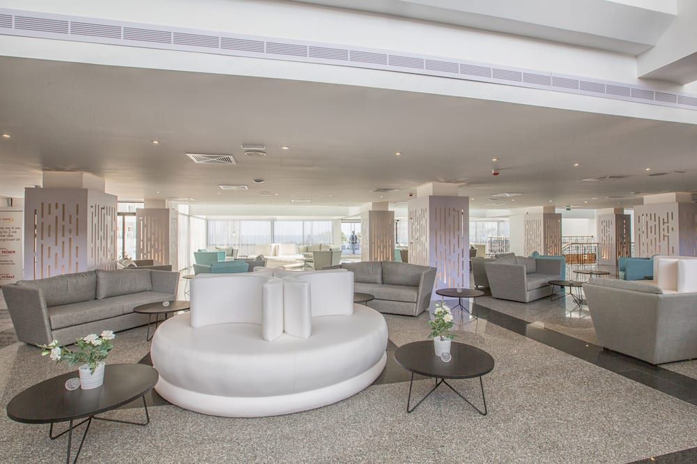 Odessa Beach Hotel - Protaras - Lounge