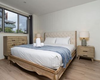 New To Vrbo: Spacious Apt In Convenient Kingston Location! - Kingston - Sypialnia