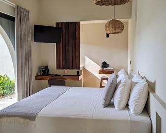 Punta Mágica Villas Privadas - Brisas de Zicatela - Schlafzimmer
