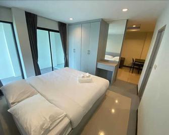 White Sand Phuket Residence - Ko Kaeo - Ložnice