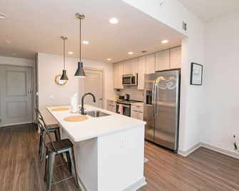 Uptown Furnished Apartments near BOA Stadium apts - Charlotte