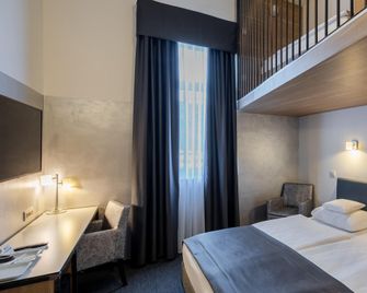 Best Western Airport Hotel Stella - Zagreb - Bedroom