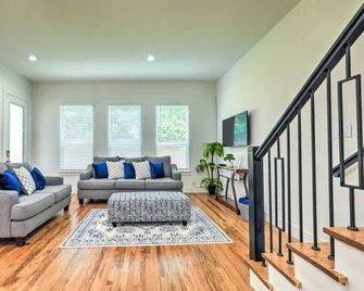 Modern 4bd Best In The West Dallas Area - Dallas - Sala de estar