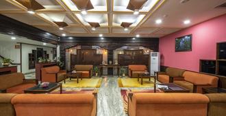 Hotel Nirvana by Luxury International - Lumbini Sanskritik - Lounge
