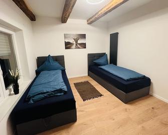 Traumhaus 7 Beds 4 Bedrooms Wi-fi 3 Parking - Erwitte - Habitación