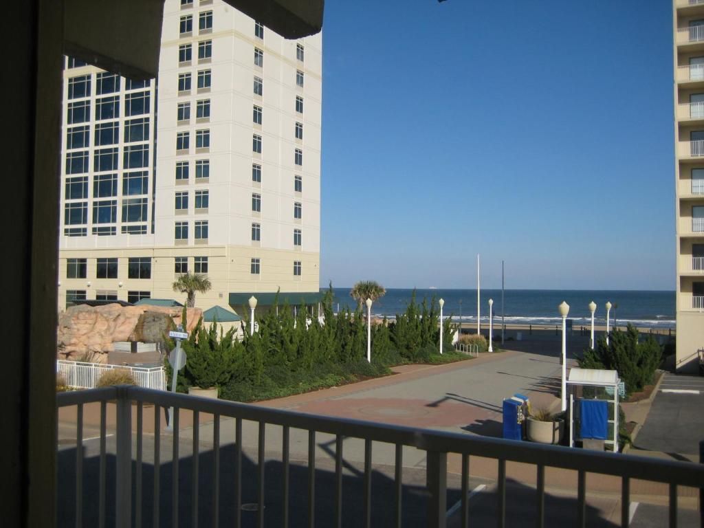 Cutty Sark Efficiencies And Historic Cot - וירג'יניה ביץ' - מרפסת