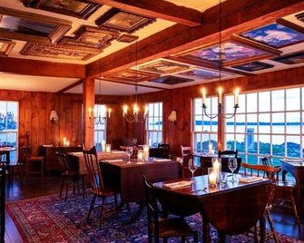 Oceanside Room Perfect for Reconnecting with Nature | Near Grimes Cove Beach - Boothbay - Restaurant