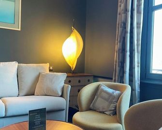 Hôtel Villa la Renaissance - Baiona - Sala de estar