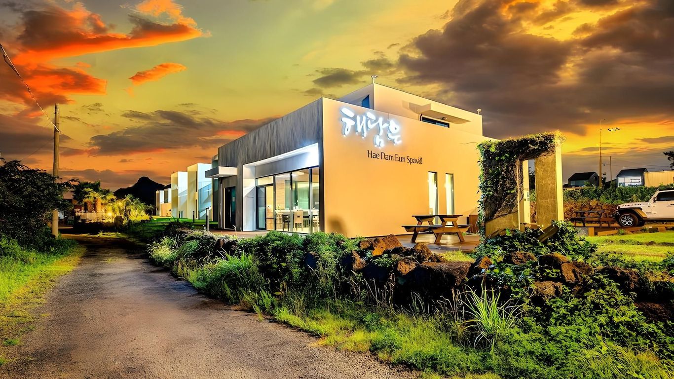 Sagye Haedameun Spavill