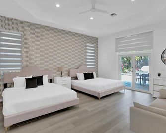 7000sf Mansion Pool|Theater|Gameroom - Davie - Bedroom