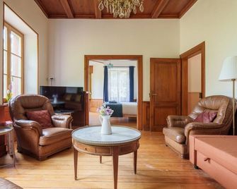 Gîte de l'Oriel - Gîte avec Grand Jardin - Sainte-Marie-aux-Mines - Living room