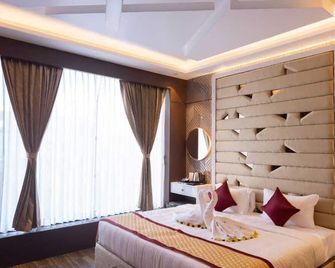 Nachi Grand Residency - Kottaiyur - Habitación