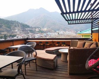 Ludrong Hotel - Thimphu - Balcony