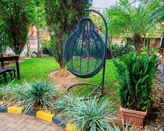 Ballote Villa Apart - Kigali - Patio