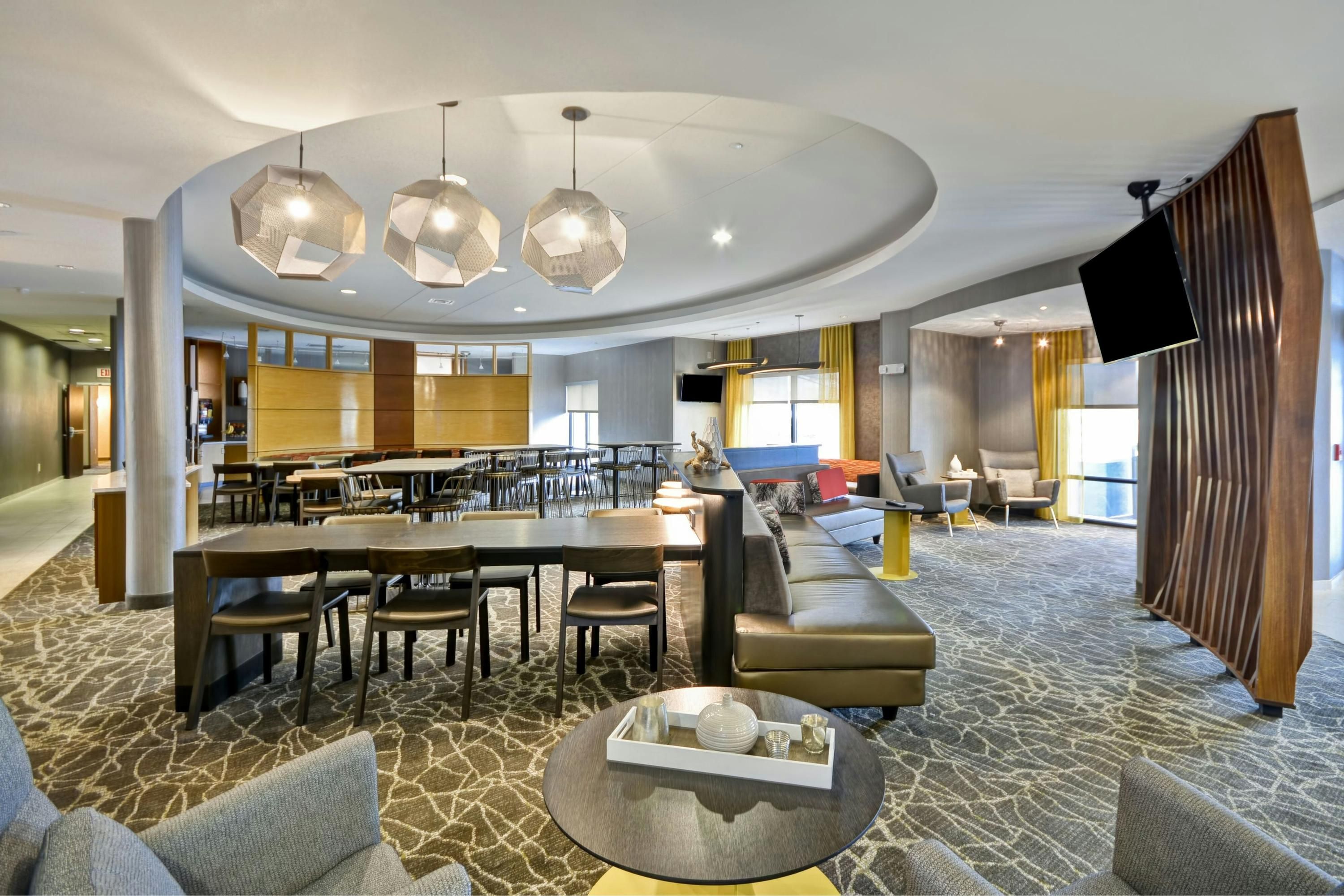 SpringHill Suites by Marriott Lexington Near the University of Kentucky - לקסינגטון - לובי